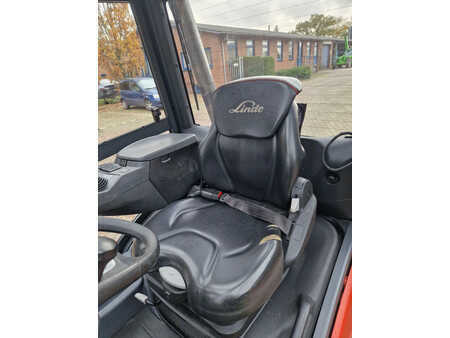 Diesel truck - Linde H35D-01 (16)