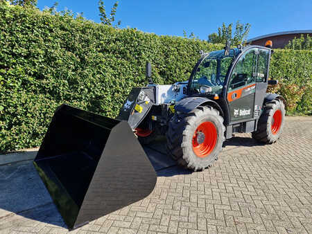 Telescopic forklift rigid 2020  Bobcat TL 38.70 HF Agri*** (Full options) (3)