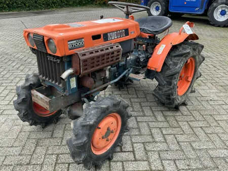 Kurottaja 360° kääntö 2025  Machinery auction FPM bv, Wekerom, Netherlands (20)