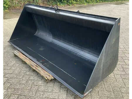 Kurottaja 360° kääntö 2025  Machinery auction FPM bv, Wekerom, Netherlands (22)