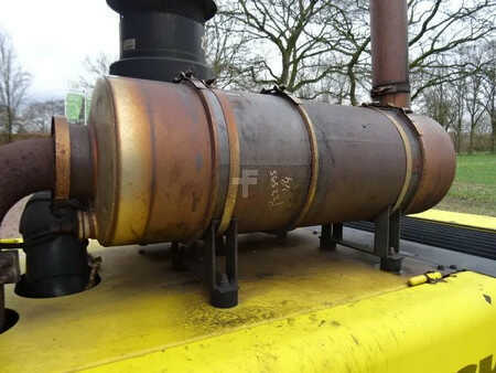Dieseltruck 2010  Svetruck (available for rent) 15120 (20)