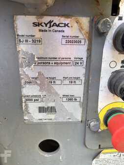 Höglyftande / Saxlift - Skyjack SJIII-3219 (2)