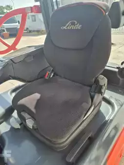 Elektryczne 3-kołowe 2016  Linde E18 L (9)