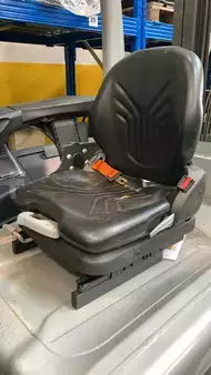 Eléctrica de 4 ruedas  Still RX60-25 (9)