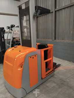 Vertikální vychystávací vozík 2011  Still EK-X (1)