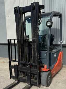 Eléctrica de 3 ruedas 2015  Toyota 8FBEKT16 (3)