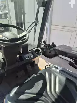 Elektryczne 3-kołowe 2015  Toyota 8FBEKT16 (7)