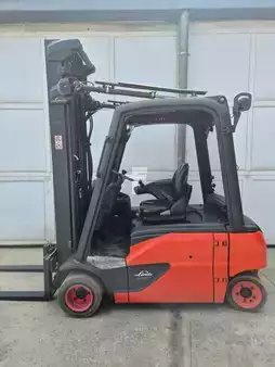 Chariots électriques à 4 roues 2019  Linde E20 PL 386W (6)