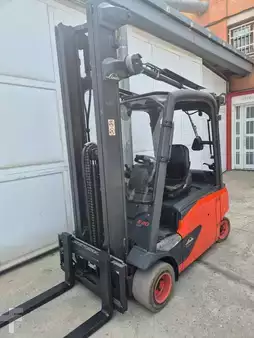 Chariots électriques à 4 roues 2019  Linde E20 PL 386W (1)