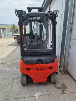 Chariots électriques à 4 roues 2019  Linde E20 PL 386W (9)