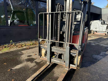 Carrelli elettrici 4 ruote 2017  Linde E16PH (16)