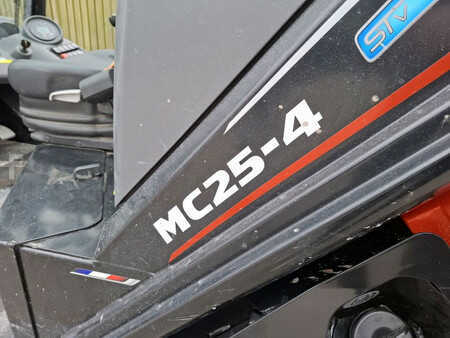 Dieseltrukki 2024  Manitou MC 25-4 D K ST5 S1 Buggy (18)