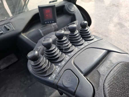 Dieseltruck 2017  Linde H80D-03/900 (11)