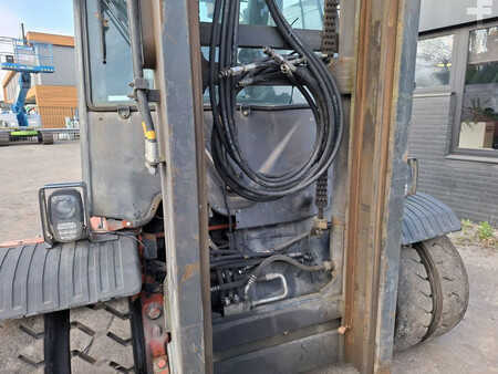 Dieseltruck 2017  Linde H80D-03/900 (15)