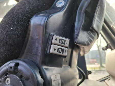 Dieseltruck 2017  Linde H80D-03/900 (22)