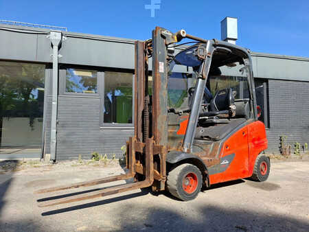 Gas truck 2018  Linde H20T (1)