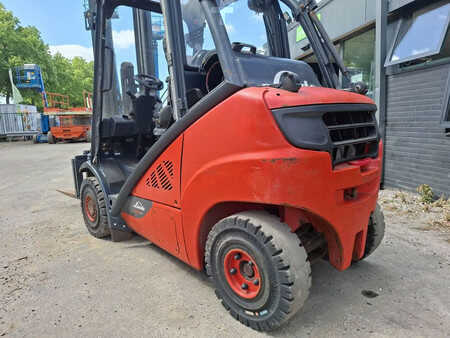 LPG Forklifts 2017  Linde H25T (13)