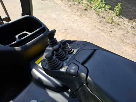 El truck - 4 hjulet 2018  Linde E20PH (8)