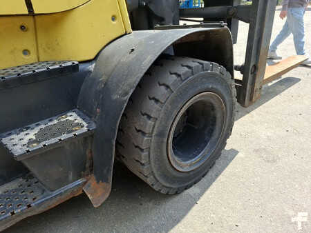 Terrängtruck 2011  Hyster H8.0FT-9 (15)