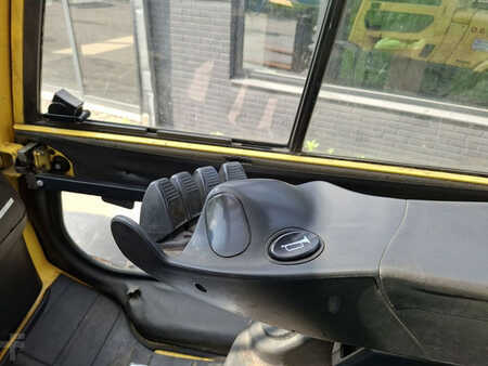 Geländestapler 2011  Hyster H8.0FT-9 (7)