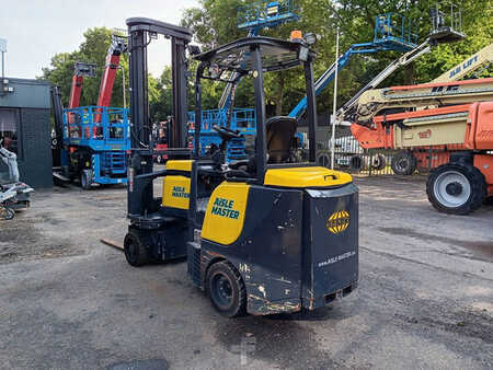 Smalle gangen trucks 2018  Combilift Aisle master AM15SE (4)