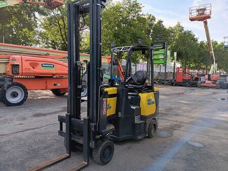 Smalle gangen trucks 2018  Combilift Aisle master AM15SE (5)