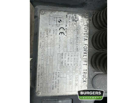 Dieselstapler 2008  Toyota 8FDF25 (6)