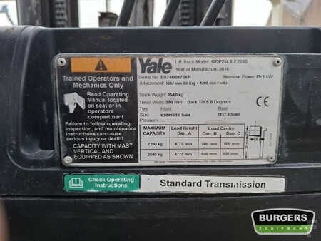 Chariots élévateurs diesel 2016  Yale GDP25 LX (6)
