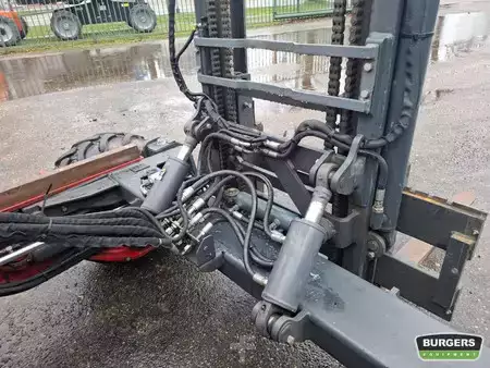 Chariots élévateurs transportables 2011  Moffett M5 25.4 (10)