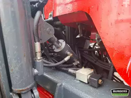 Chariots élévateurs transportables 2011  Moffett M5 25.4 (19)