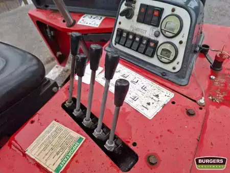 Chariots élévateurs transportables 2011  Moffett M5 25.4 (21)