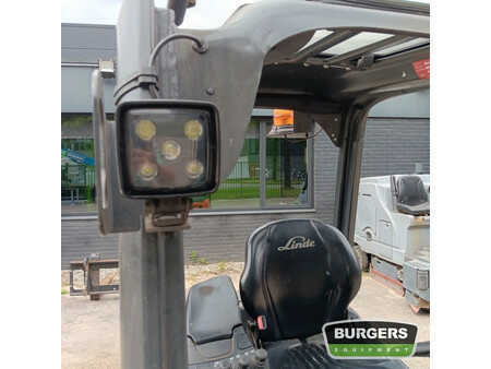 4-wiel elektrische heftrucks 2014  Linde E16P (12)