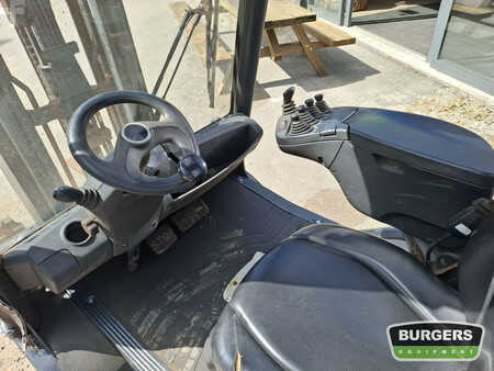 Treibgasstapler 2017  Linde H25T (5)