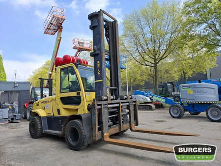 Chariots élévateurs GPL 2011  Hyster H8.0FT-9 (2)