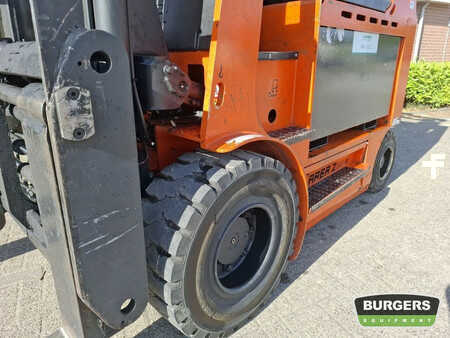 4-wiel elektrische heftrucks 2002  Carer Z65K (13)