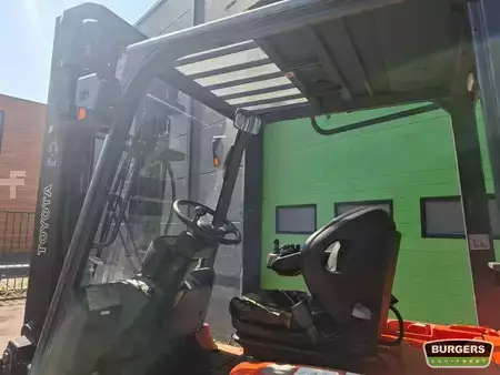 Eléctrica de 4 ruedas 2008  Toyota 7FBMF30 (4)