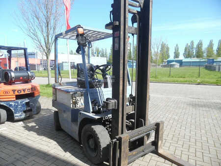 Diesel Forklifts 1996  TCM fb 25 h 5 fb 25 h5 (4)