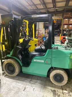 Diesel Forklifts 2016  Mitsubishi FG30N (1)