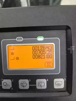 Chariots électriques à 4 roues 2020  Toyota 8FBMT40 (6)