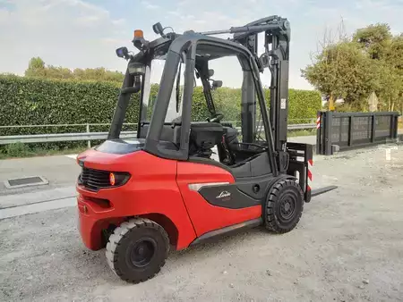 Carrelli elevatori diesel 2021  Linde H30D-01 (3)