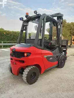 Carrelli elevatori diesel 2021  Linde H30D-01 (6)
