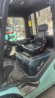 Gázüzemű targoncák 2016  Maximal FGL 30 (2)