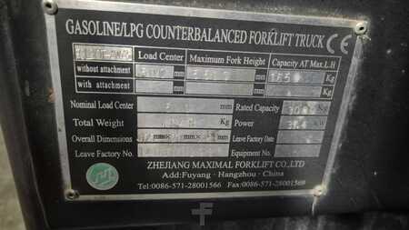 Gázüzemű targoncák 2016  Maximal FGL 30 (6)