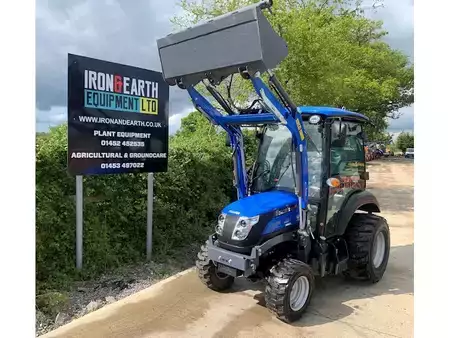 Chariots tracteurs - Solis 26 HST CAB Compact Tractor (14)