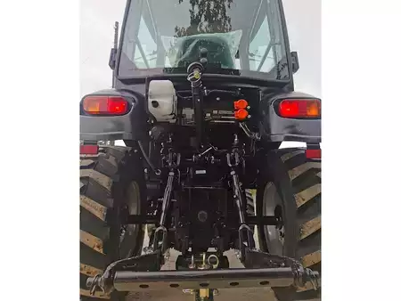 Chariots tracteurs - Solis 26 HST CAB Compact Tractor (7)