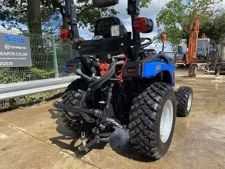 Chariots tracteurs - Solis S26 Shuttle XL Extra (15)