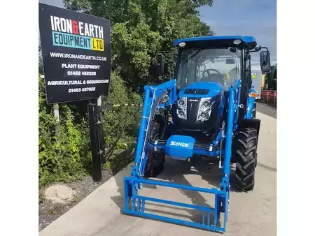 Chariots tracteurs - Solis S50 Shuttle XL Cab 4WD Compact Tractor (9)