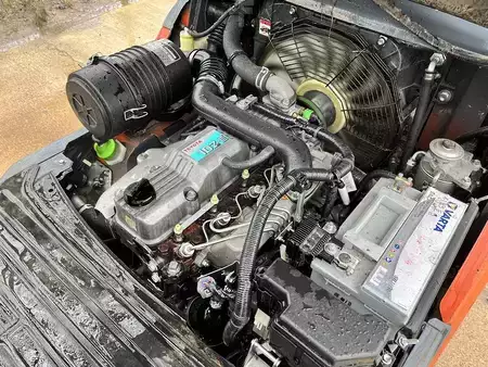 Dieselový VZV 2015  Toyota 02-8FDF15 (8)