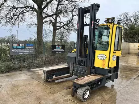 Dieselový VZV 2017  Combilift C4000 Side Loader Forklift (2)