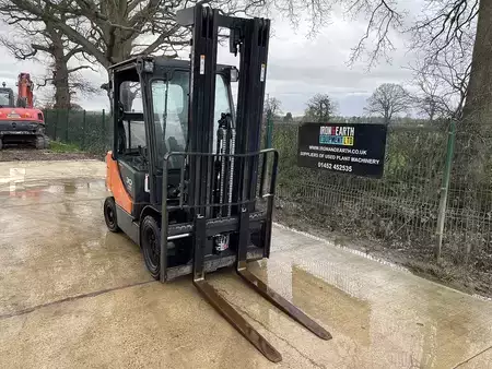 Carrelli elevatori diesel 2014  Doosan D30S-5 Forklift (5)